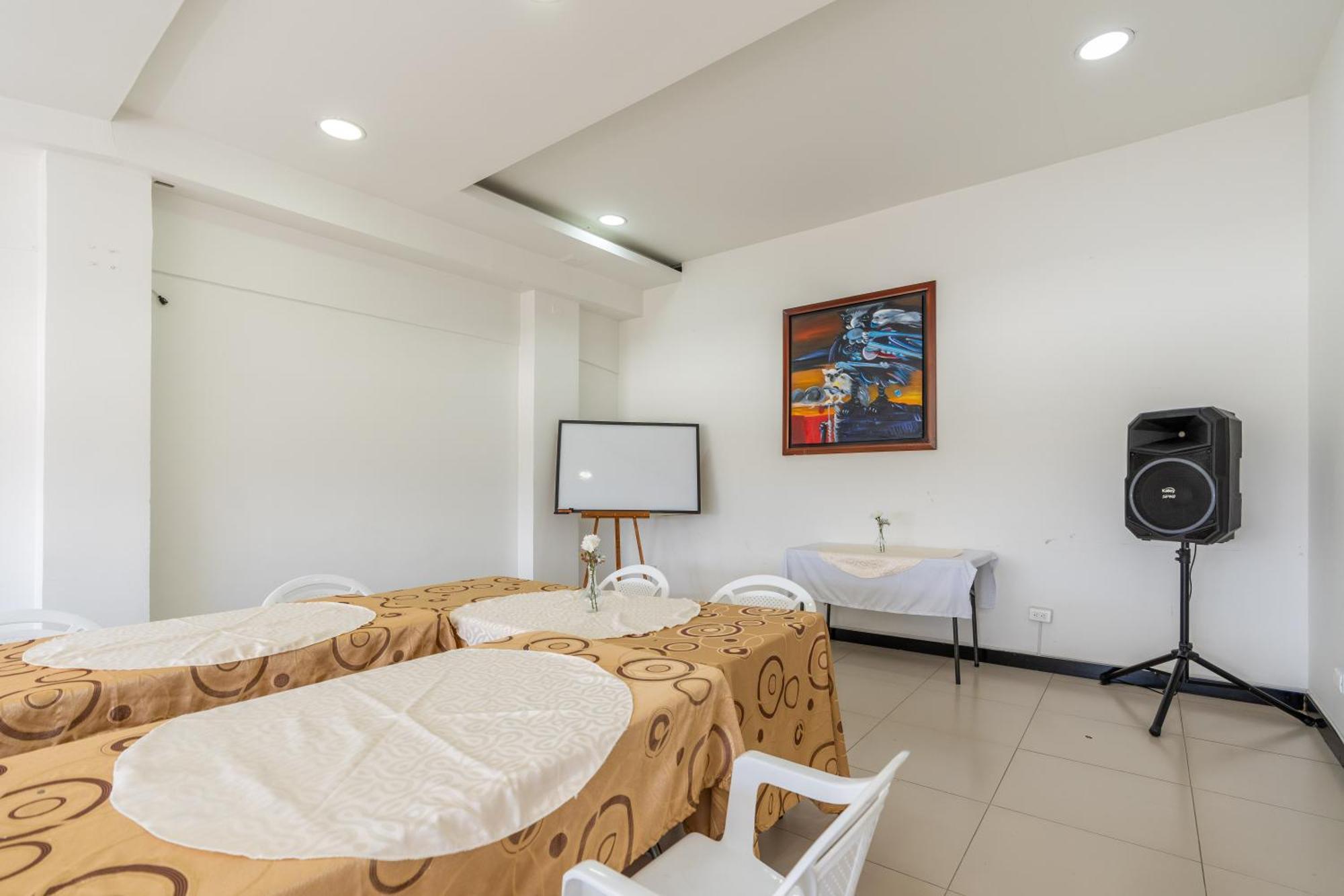 Hotel Bogota Resort Экстерьер фото